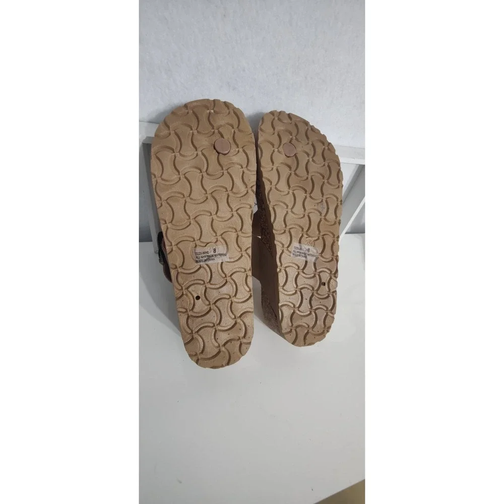 CL By Laundry Women's FRENCH Thong Sandals‎ Size 8 Tan T Strap